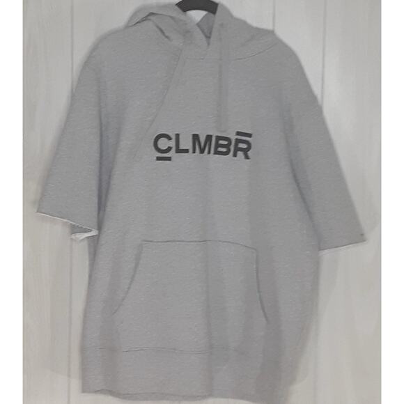 CLMBR Other - CLMBR Pullover Sweatshirt Mens NWT Size Large Short Sleeve Hooded Front Pocket